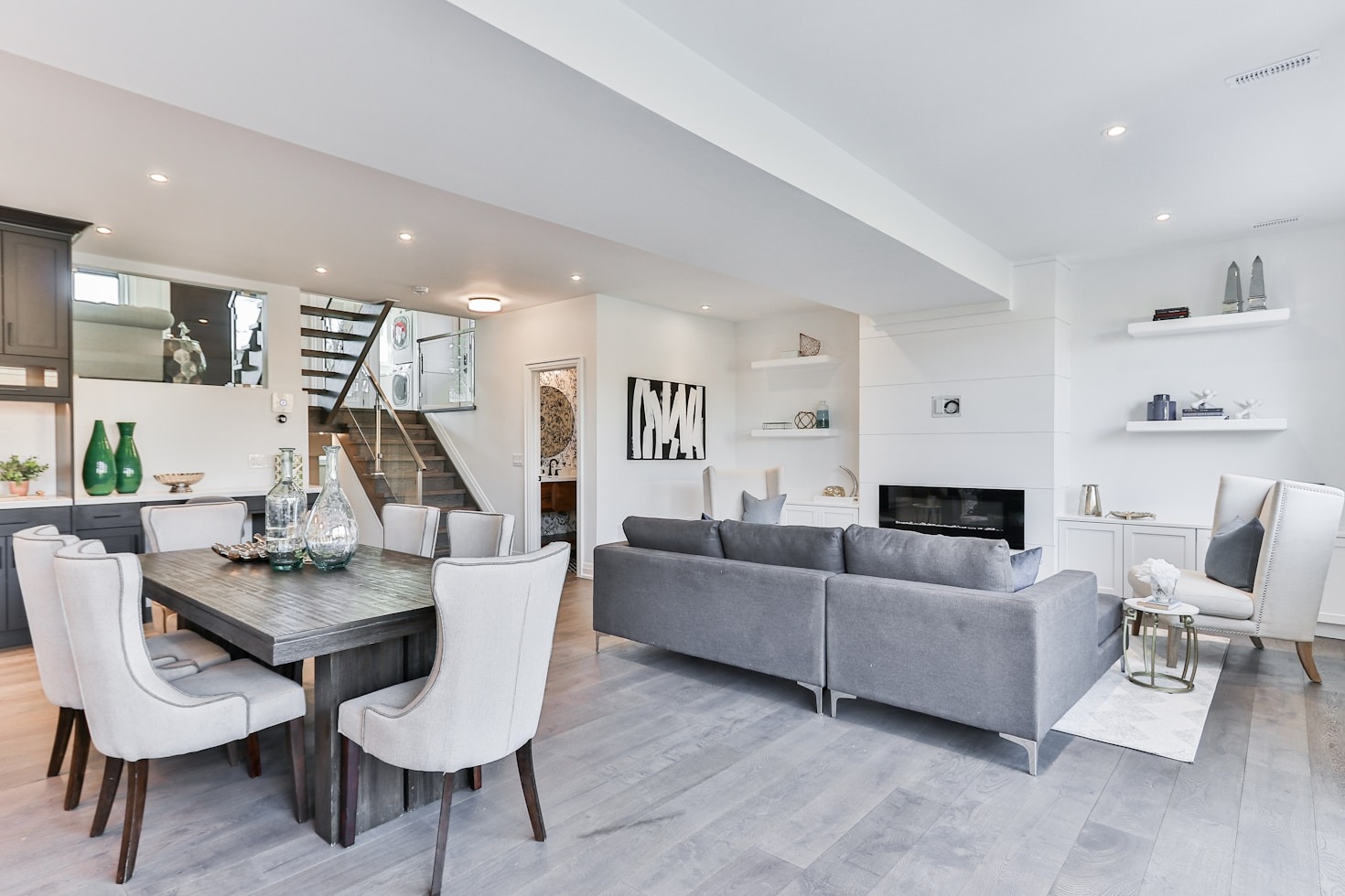 Navigating The Modern Digital Interior Marketplace